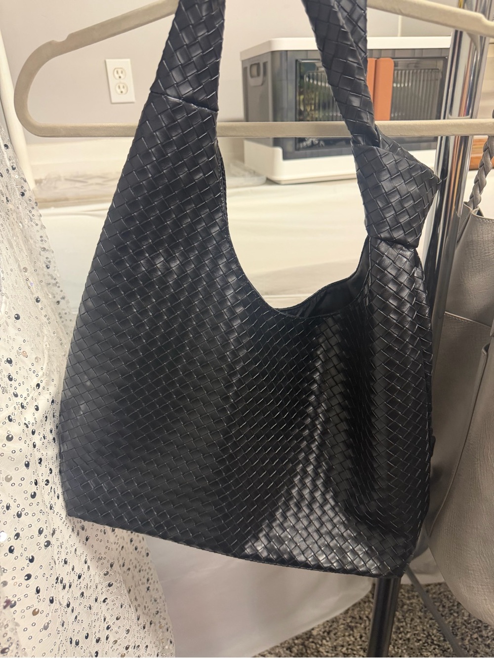 Woven Hobo Shoulder Bag - Black